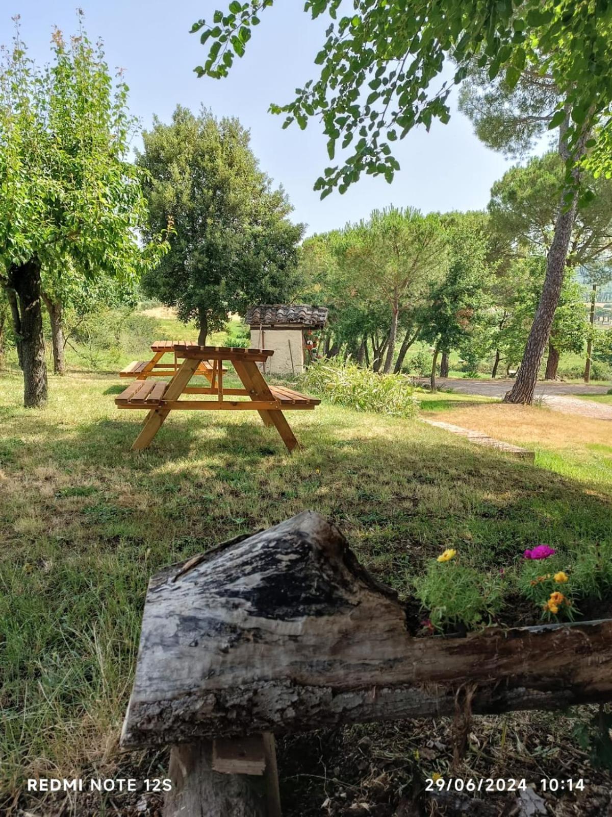 La Casa Dei Breton Lägenhet Magione Exteriör bild
