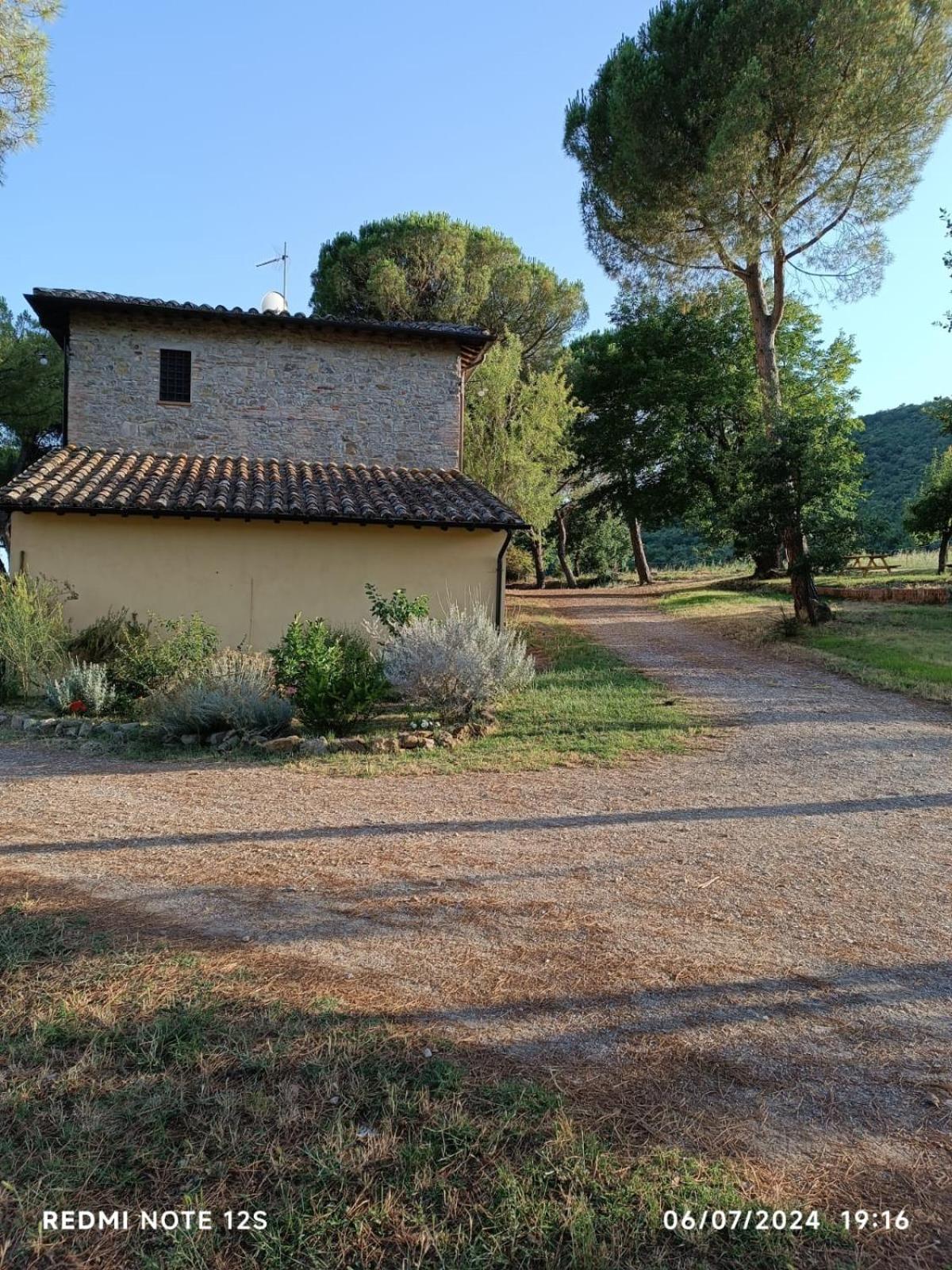 La Casa Dei Breton Lägenhet Magione Exteriör bild